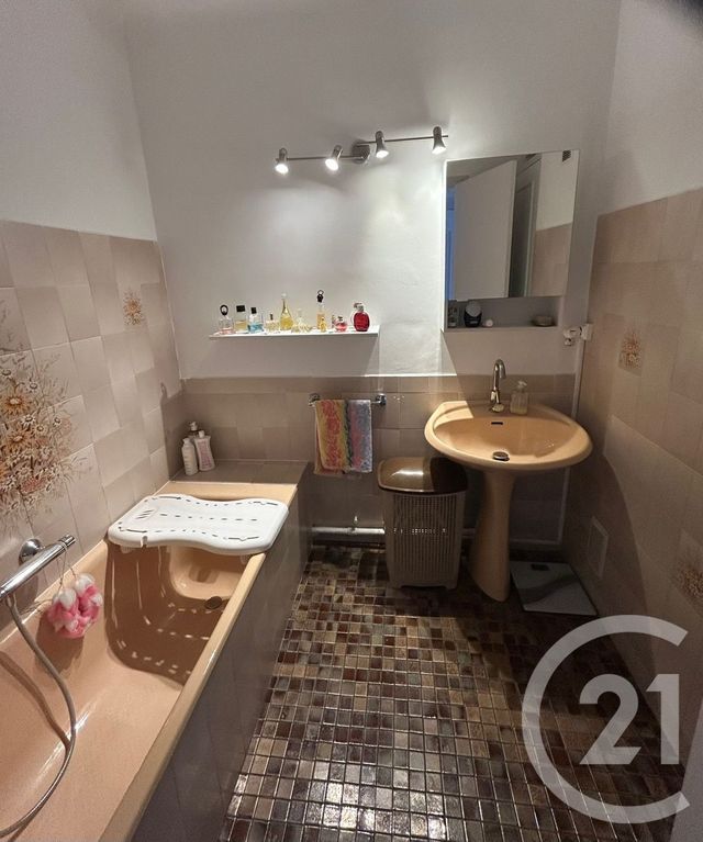 Appartement T3 &agrave; vendre - 3 pi&egrave;ces - 61,88 m2 - Marseille - 13010 - PROVENCE-ALPES-COTE-D-AZUR