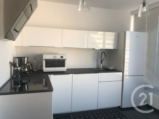 Appartement T2 &agrave; louer - 2 pi&egrave;ces - 45,31 m2 - Marseille - 13009 - PROVENCE-ALPES-COTE-D-AZUR