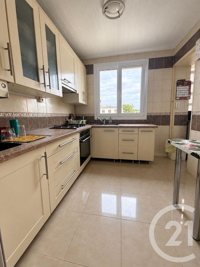 Appartement T4 &agrave; vendre - 4 pi&egrave;ces - 75 m2 - Marseille - 13010 - PROVENCE-ALPES-COTE-D-AZUR