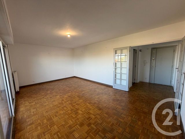 Appartement T4 &agrave; louer - 4 pi&egrave;ces - 90,87 m2 - Marseille - 13009 - PROVENCE-ALPES-COTE-D-AZUR