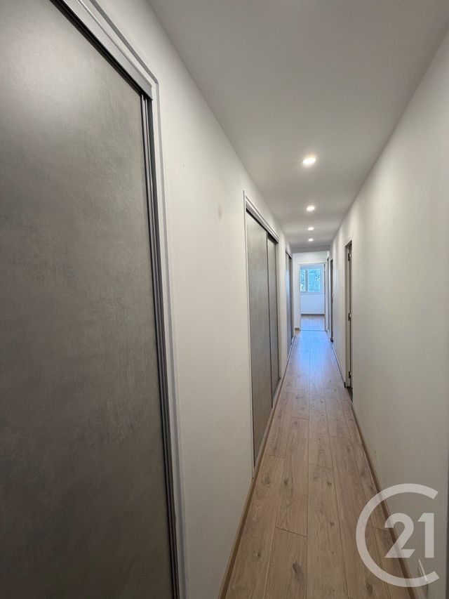 Appartement T4 &agrave; louer - 4 pi&egrave;ces - 90,87 m2 - Marseille - 13009 - PROVENCE-ALPES-COTE-D-AZUR