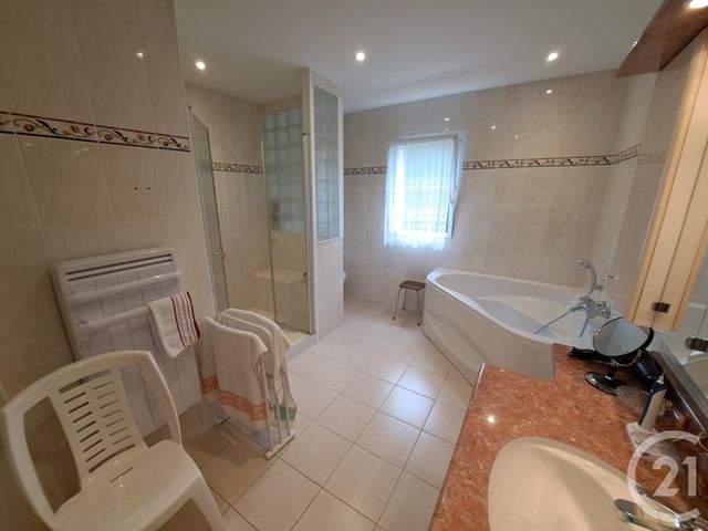 Maison &agrave; vendre - 8 pi&egrave;ces - 266 m2 - St Ave - 56 - BRETAGNE