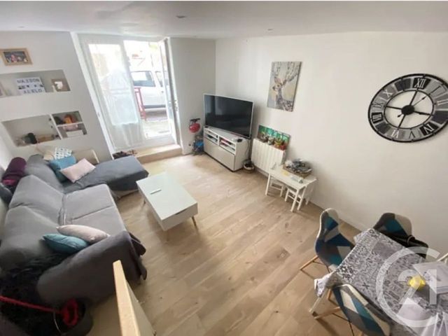 Appartement F3 à vendre - 3 pièces - 68,82 m2 - Gareoult - 83 - PROVENCE-ALPES-COTE-D-AZUR