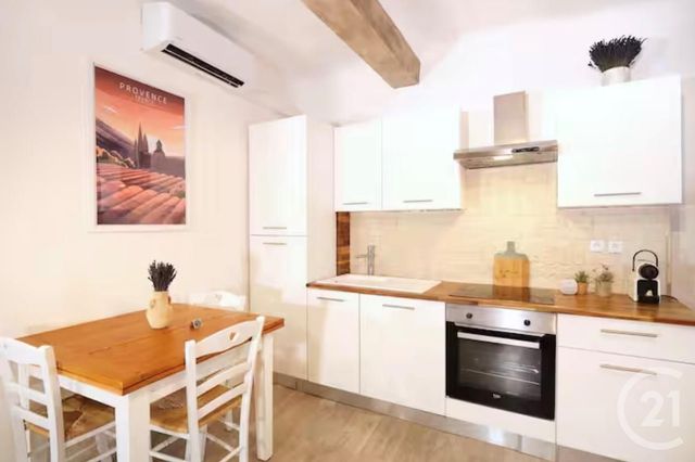 Appartement à vendre - 2 pièces - 30,08 m2 - Brignoles - 83 - PROVENCE-ALPES-COTE-D-AZUR