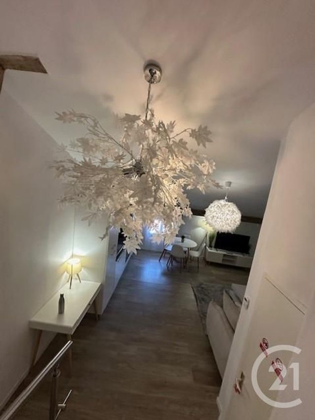 Appartement à vendre - 2 pièces - 36,86 m2 - Brignoles - 83 - PROVENCE-ALPES-COTE-D-AZUR