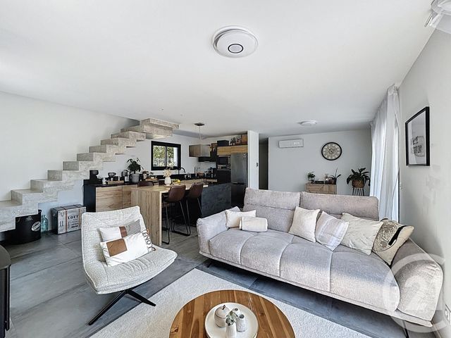 Maison à vendre - 5 pièces - 107 m2 - Brignoles - 83 - PROVENCE-ALPES-COTE-D-AZUR