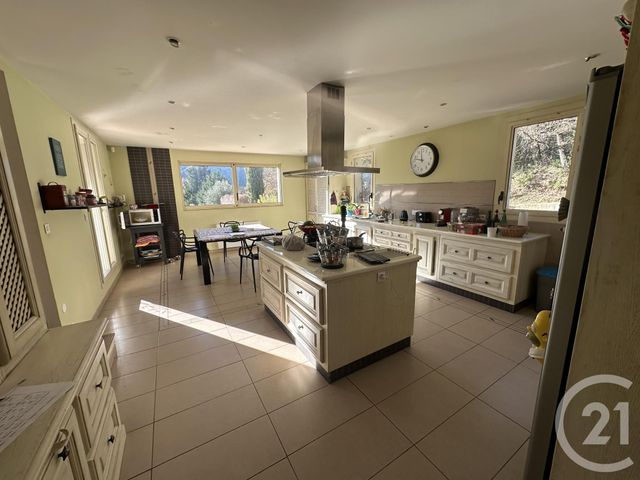 Maison à vendre - 7 pièces - 245 m2 - Brignoles - 83 - PROVENCE-ALPES-COTE-D-AZUR