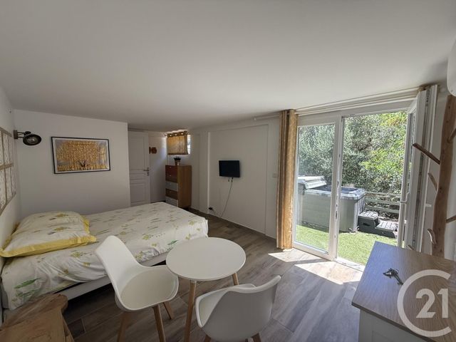 Maison à vendre - 5 pièces - 150 m2 - Tourves - 83 - PROVENCE-ALPES-COTE-D-AZUR