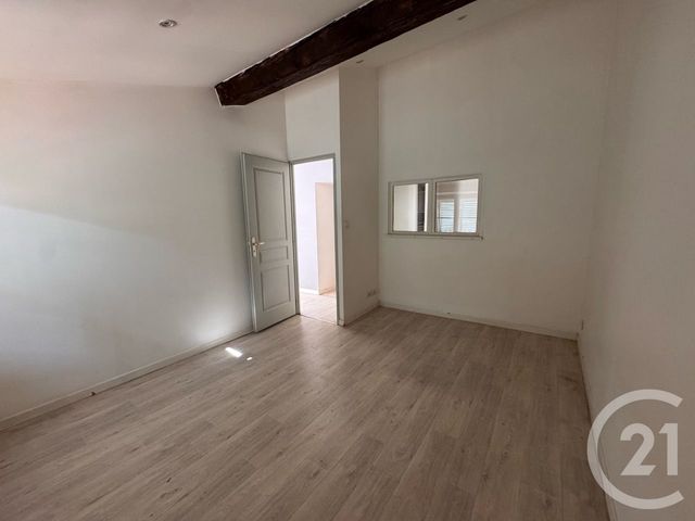 Appartement F2 bis &agrave; vendre - 2 pi&egrave;ces - 63,24 m2 - Toulon - 83 - PROVENCE-ALPES-COTE-D-AZUR