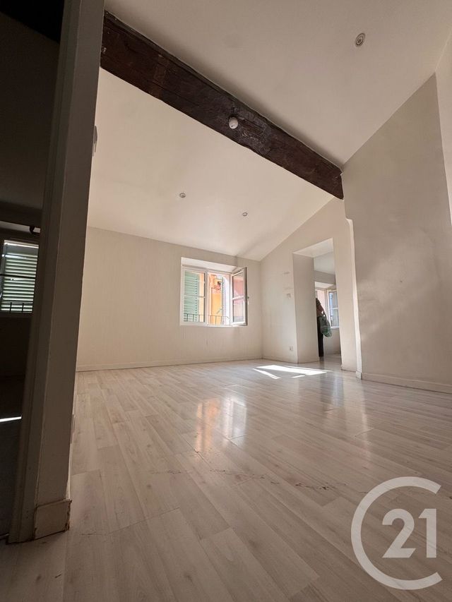 Appartement F2 bis &agrave; vendre - 2 pi&egrave;ces - 63,24 m2 - Toulon - 83 - PROVENCE-ALPES-COTE-D-AZUR