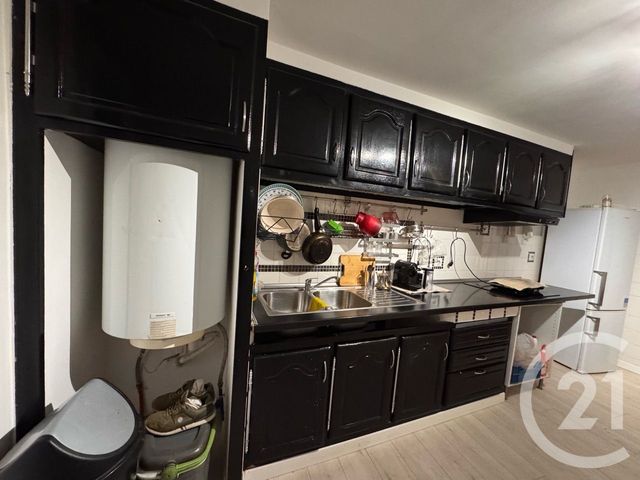 Maison &agrave; vendre - 3 pi&egrave;ces - 139,79 m2 - Brignoles - 83 - PROVENCE-ALPES-COTE-D-AZUR