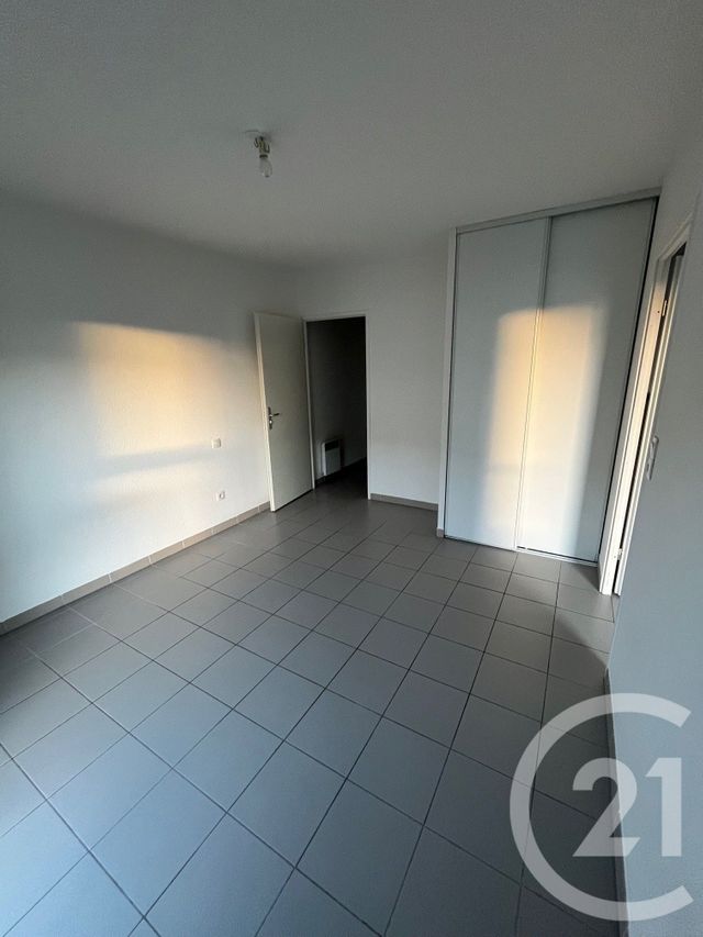 Appartement F2 &agrave; vendre - 2 pi&egrave;ces - 39 m2 - Brignoles - 83 - PROVENCE-ALPES-COTE-D-AZUR