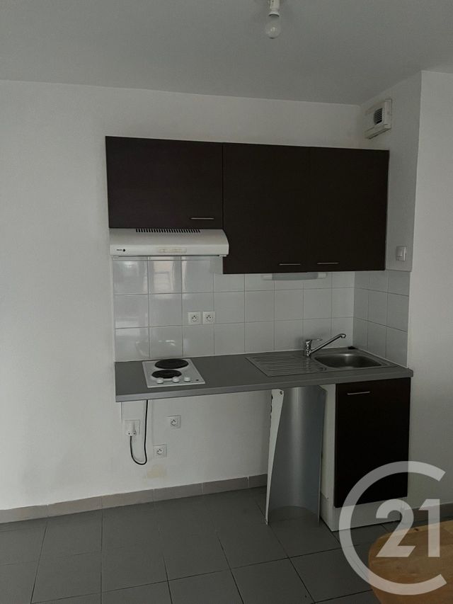 Appartement F2 &agrave; vendre - 2 pi&egrave;ces - 39 m2 - Brignoles - 83 - PROVENCE-ALPES-COTE-D-AZUR