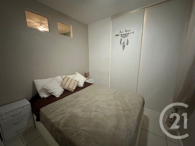 Appartement F2 bis &agrave; vendre - 2 pi&egrave;ces - 46,70 m2 - Le Val - 83 - PROVENCE-ALPES-COTE-D-AZUR