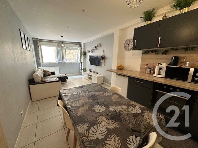 Appartement F2 bis &agrave; vendre - 2 pi&egrave;ces - 46,70 m2 - Le Val - 83 - PROVENCE-ALPES-COTE-D-AZUR