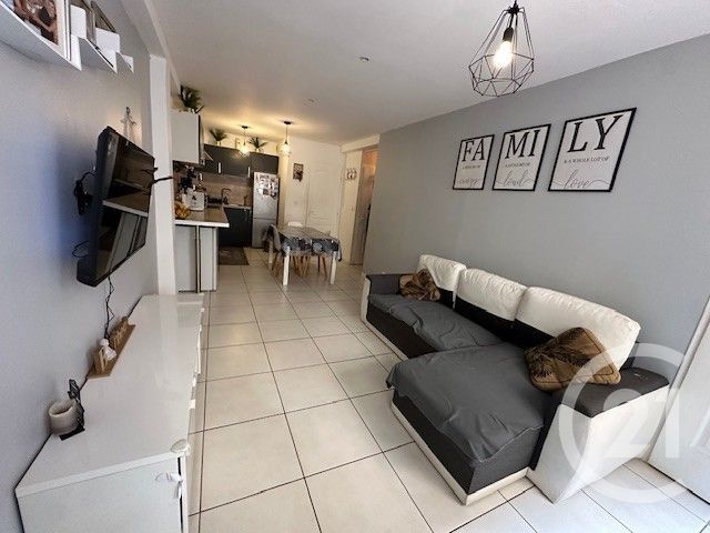 appartement - LE VAL - 83