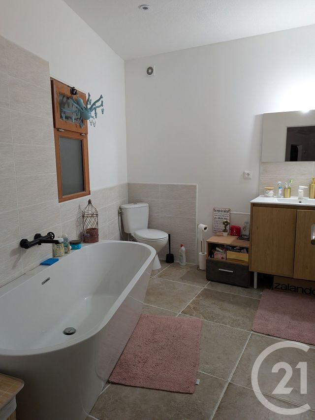Maison &agrave; vendre - 7 pi&egrave;ces - 140,35 m2 - Montfort Sur Argens - 83 - PROVENCE-ALPES-COTE-D-AZUR