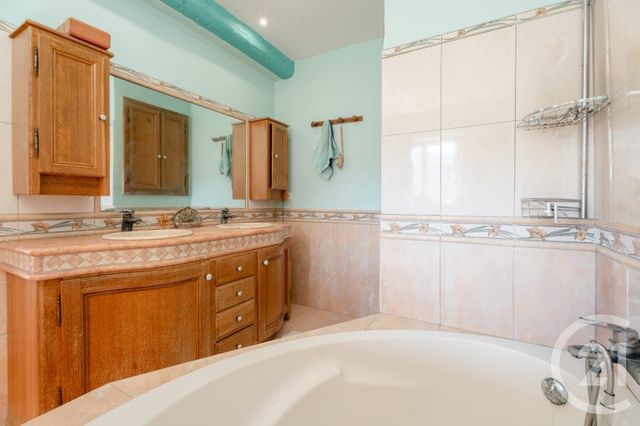 Maison &agrave; vendre - 8 pi&egrave;ces - 230 m2 - Les Arcs - 83 - PROVENCE-ALPES-COTE-D-AZUR