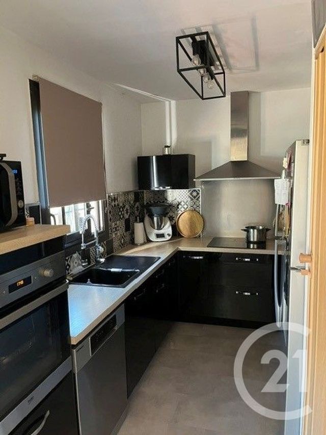 Maison &agrave; vendre - 5 pi&egrave;ces - 100 m2 - Tourves - 83 - PROVENCE-ALPES-COTE-D-AZUR