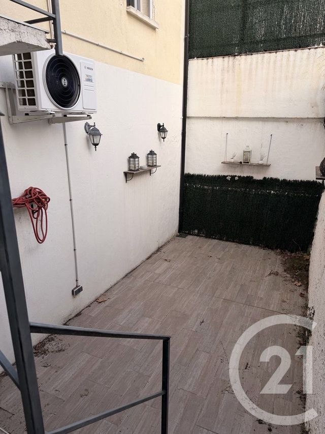 Appartement F3 &agrave; vendre - 2 pi&egrave;ces - 44,30 m2 - Brignoles - 83 - PROVENCE-ALPES-COTE-D-AZUR
