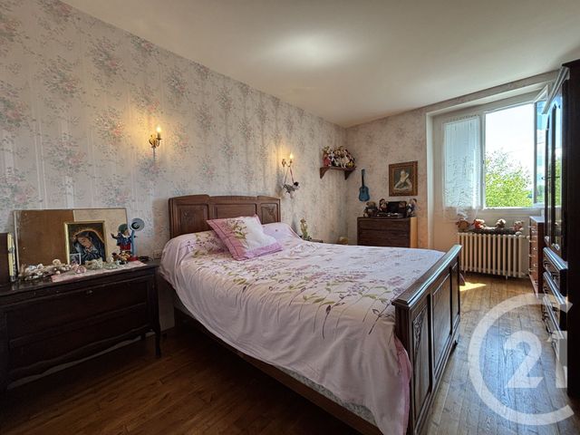 Maison à vendre - 5 pièces - 144,57 m2 - Chabanais - 16 - POITOU-CHARENTES