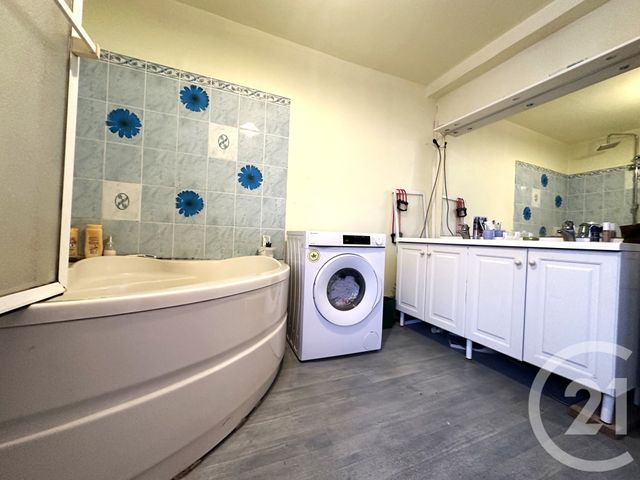 Maison &agrave; vendre - 6 pi&egrave;ces - 217 m2 - La Souterraine - 23 - LIMOUSIN