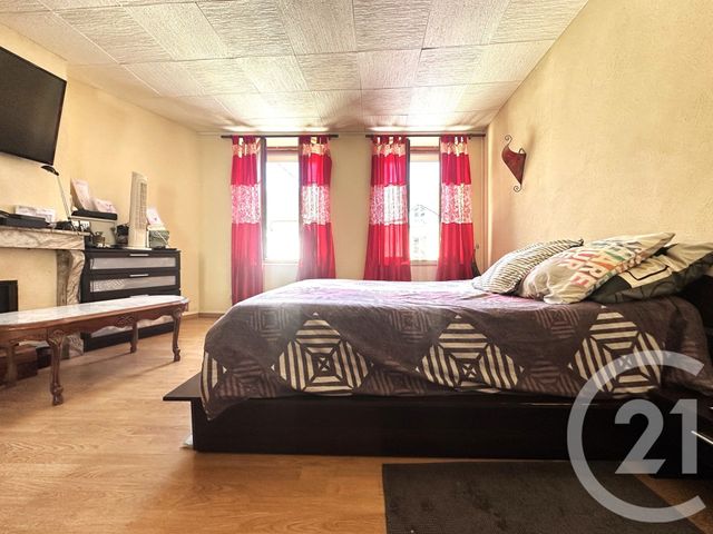 Maison &agrave; vendre - 6 pi&egrave;ces - 217 m2 - La Souterraine - 23 - LIMOUSIN