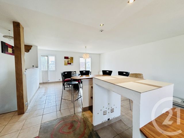 Maison à vendre - 7 pièces - 208 m2 - Feytiat - 87 - LIMOUSIN