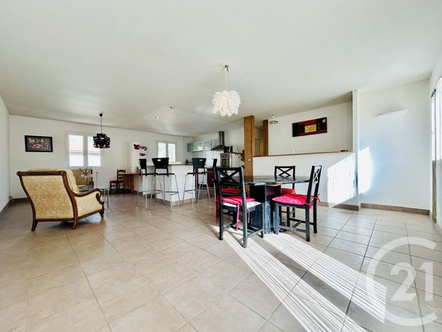 Maison à vendre - 7 pièces - 208 m2 - Feytiat - 87 - LIMOUSIN