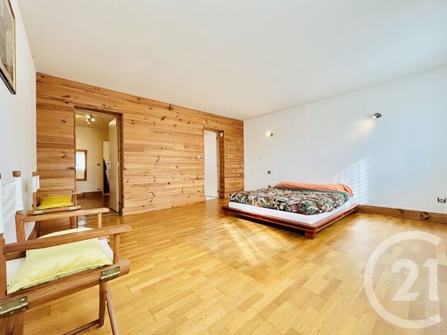 Maison à vendre - 7 pièces - 208 m2 - Feytiat - 87 - LIMOUSIN