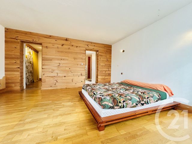 Maison à vendre - 7 pièces - 208 m2 - Feytiat - 87 - LIMOUSIN