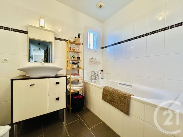 Maison &agrave; vendre - 5 pi&egrave;ces - 102,95 m2 - Condat Sur Vienne - 87 - LIMOUSIN