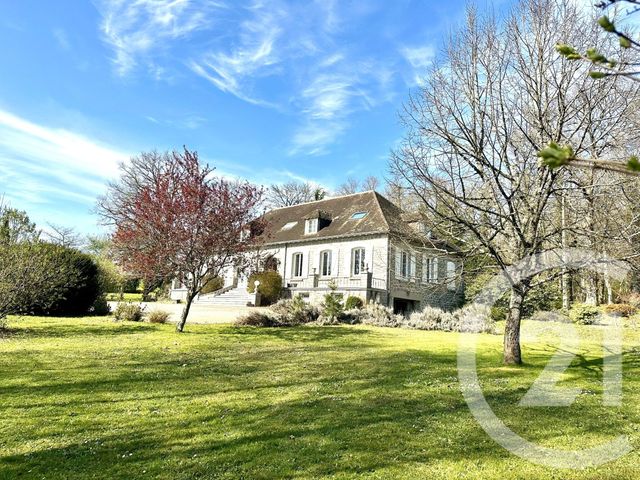 Maison &agrave; vendre - 8 pi&egrave;ces - 296 m2 - La Souterraine - 23 - LIMOUSIN