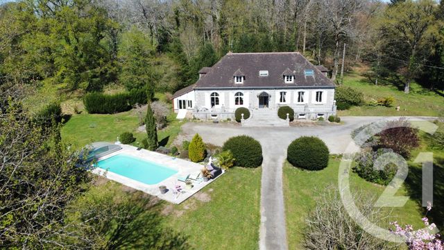Maison &agrave; vendre - 8 pi&egrave;ces - 296 m2 - La Souterraine - 23 - LIMOUSIN