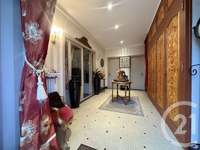 Maison &agrave; vendre - 8 pi&egrave;ces - 296 m2 - La Souterraine - 23 - LIMOUSIN