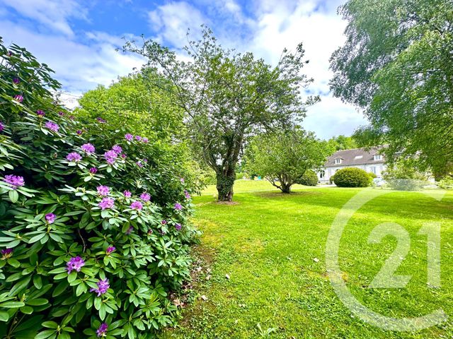 Maison &agrave; vendre - 8 pi&egrave;ces - 296 m2 - La Souterraine - 23 - LIMOUSIN