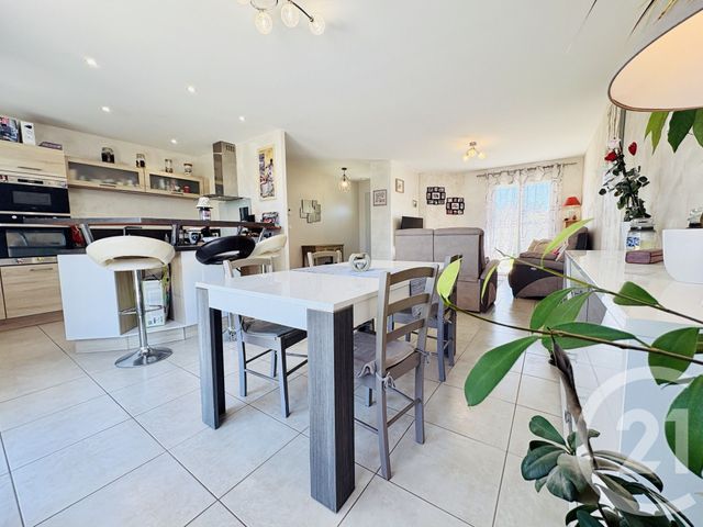 Maison &agrave; vendre - 6 pi&egrave;ces - 101,25 m2 - Le Vigen - 87 - LIMOUSIN