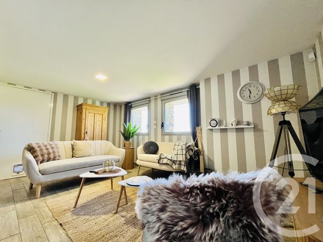 Maison &agrave; vendre - 6 pi&egrave;ces - 143,58 m2 - St Yrieix La Perche - 87 - LIMOUSIN