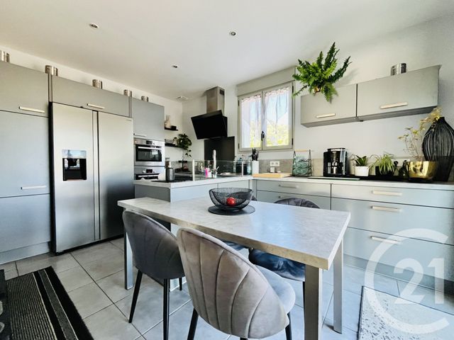 Maison &agrave; vendre - 6 pi&egrave;ces - 143,58 m2 - St Yrieix La Perche - 87 - LIMOUSIN