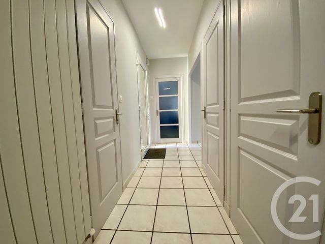 Maison à vendre - 7 pièces - 190 m2 - St Junien - 87 - LIMOUSIN