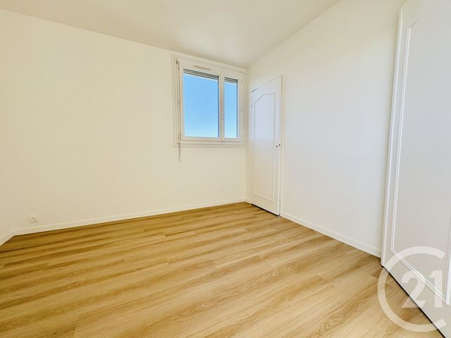 Appartement a louer - 3 pièce(s) - 65.1 m2 - Surfyn