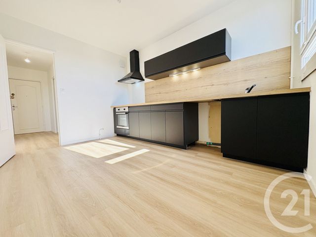 Appartement a louer - 3 pièce(s) - 65.1 m2 - Surfyn