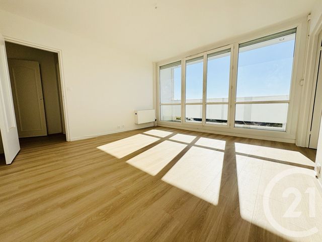 Appartement 3 pièce(s) 65.1 m²à louer Limoges