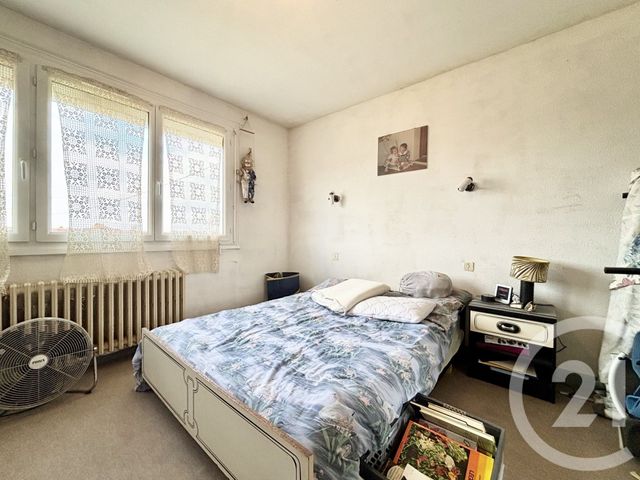 Maison &agrave; vendre - 6 pi&egrave;ces - 121,24 m2 - Cognac La Foret - 87 - LIMOUSIN