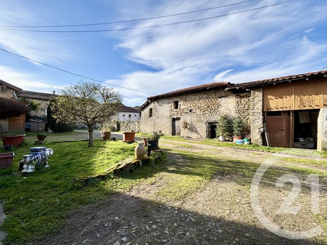 Maison &agrave; vendre - 6 pi&egrave;ces - 121,24 m2 - Cognac La Foret - 87 - LIMOUSIN