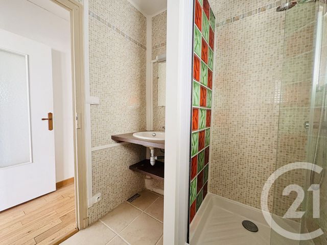 Appartement F3 &agrave; louer - 3 pi&egrave;ces - 65,95 m2 - Limoges - 87 - LIMOUSIN