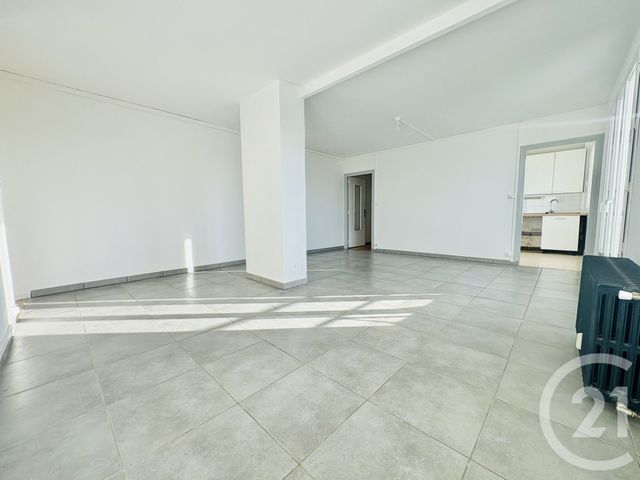 Appartement F3 &agrave; louer - 3 pi&egrave;ces - 65,95 m2 - Limoges - 87 - LIMOUSIN