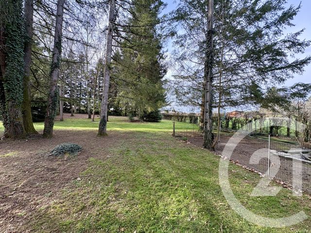 Maison &agrave; vendre - 7 pi&egrave;ces - 189,16 m2 - St Priest Taurion - 87 - LIMOUSIN