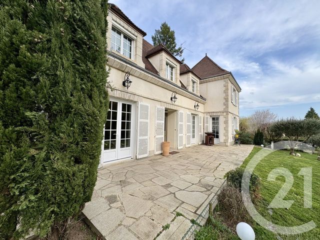 Maison &agrave; vendre - 7 pi&egrave;ces - 189,16 m2 - St Priest Taurion - 87 - LIMOUSIN