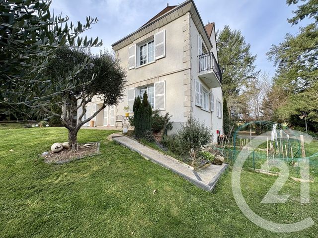 Maison &agrave; vendre - 7 pi&egrave;ces - 189,16 m2 - St Priest Taurion - 87 - LIMOUSIN